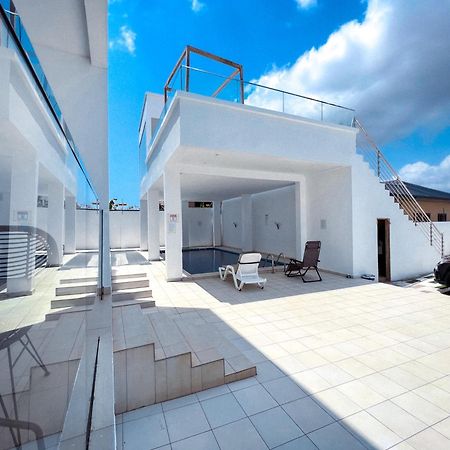 The Vittins Apartment อักกรา ภายนอก รูปภาพ